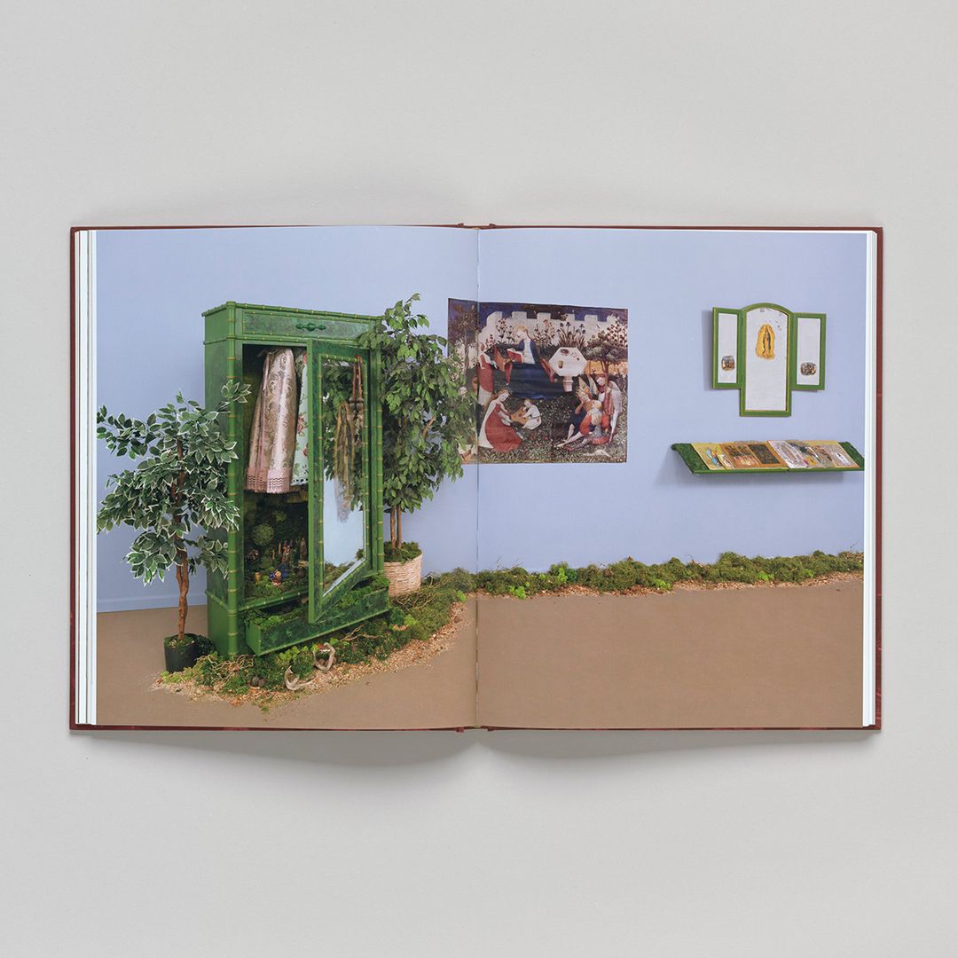 Book design: Amalia Mesa-Bains